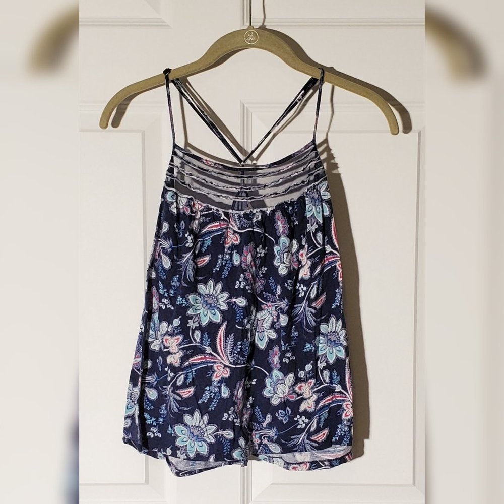 Blue floral tank